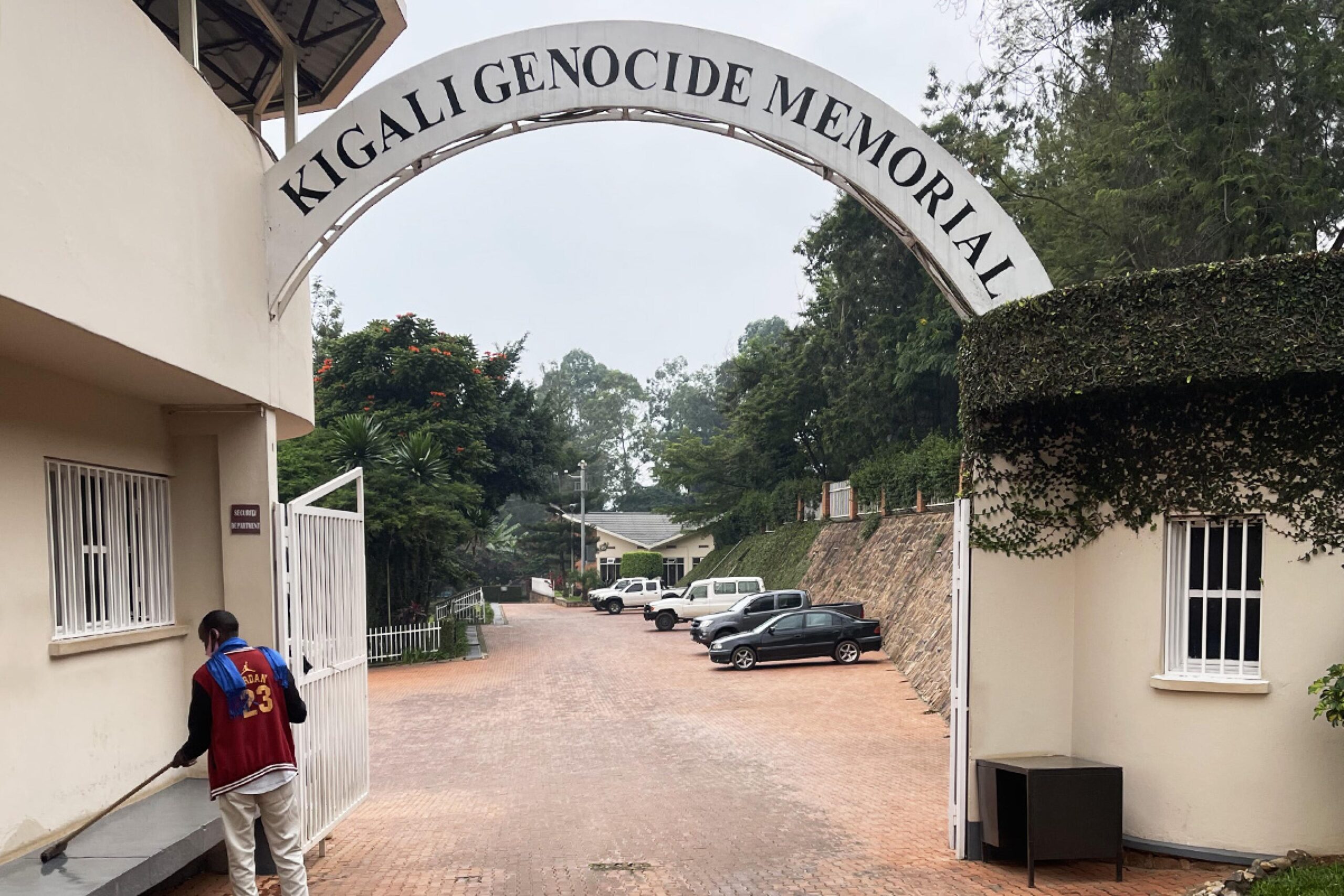 Kigali City Tour | Day Trip Itinerary & Genocide Memorial Visit