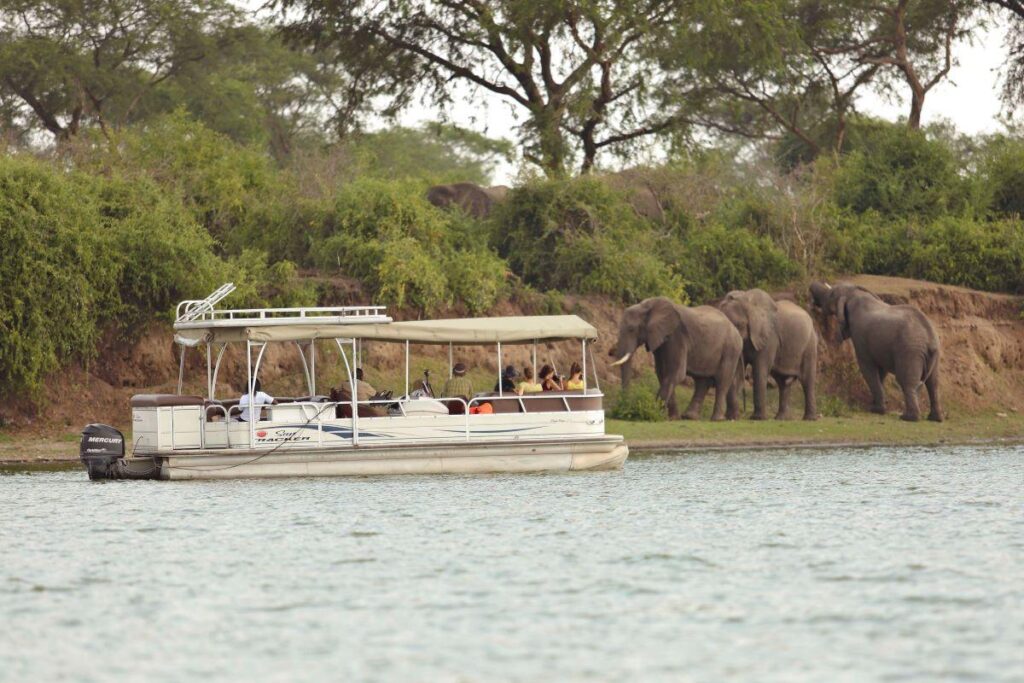 Kazinga Channel boat cruise